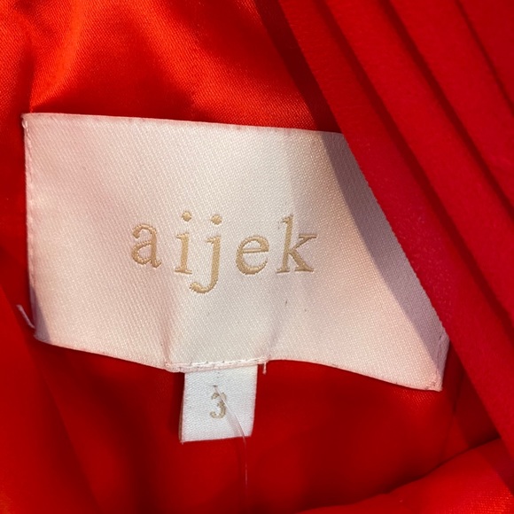 Red one shoulder dress by AIJEK - Picture 5 of 7